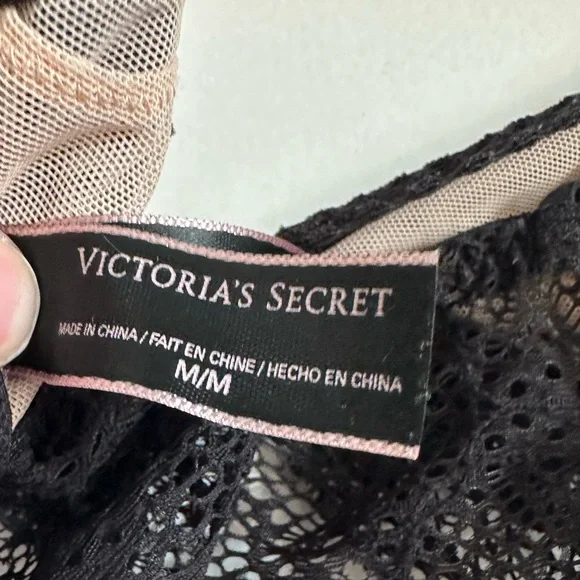 Victoria’s Secret Black Lace Long Line Unpadded Bralette Size Medium EUC - Picture 4 of 5